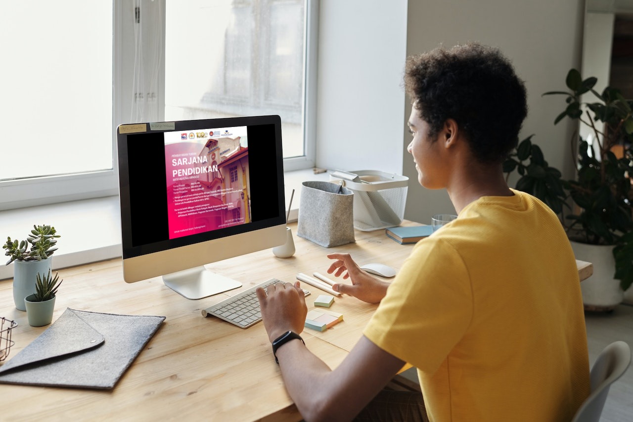 Berminat Menjadi Guru Sekolah Dengan Master Pendidikan?